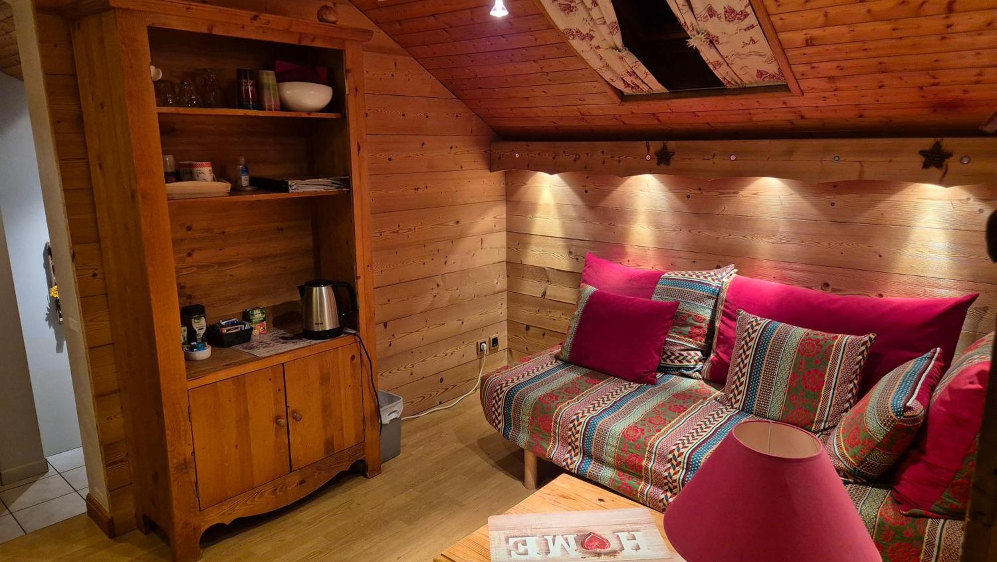Comme A La Maison, Chambres Au Calme Verrens-Arvey Kültér fotó
